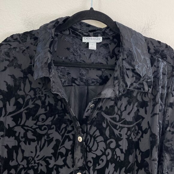 NEW Catherines Womens Plus 2X Black Velvet Burnout Shirt Long Sleeve Button Up - Picture 9 of 12